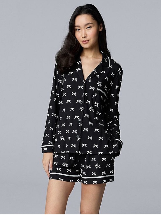 Simply Vera Vera Wang Other - NWT Simply Vera Vera Wang Black and White Bow Themed Pajama Set- So Soft-XXL